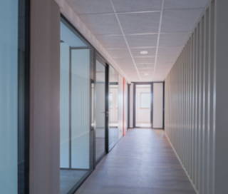 Bureau privé 35 m² 8 postes Coworking Rue Jeanne Braconnier Meudon 92360 - photo 9